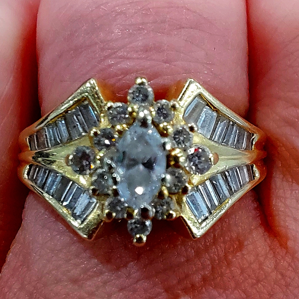 14kt yellow gold engagement ring
